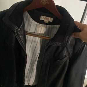 Helo leather short jacket
